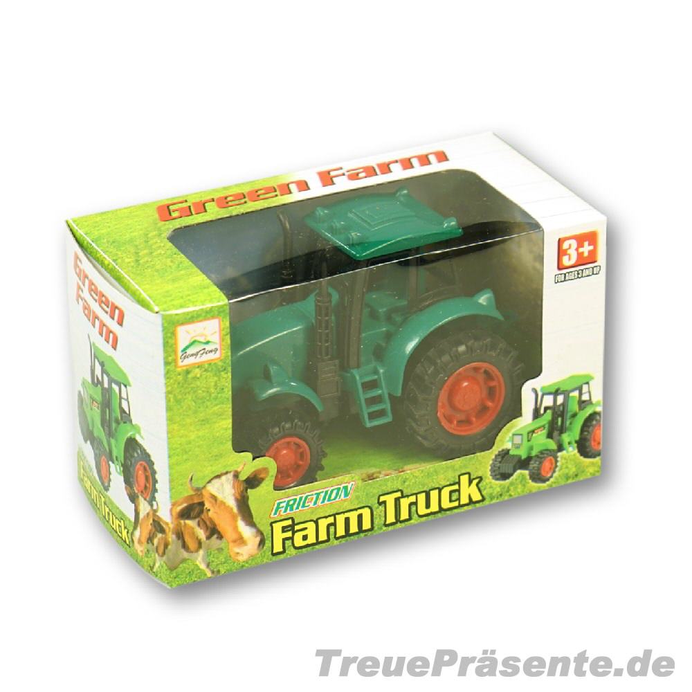 Farmtraktor mit Rückaufzug