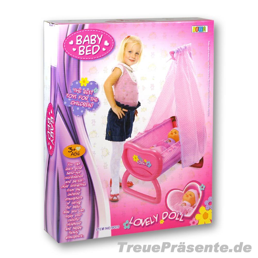 Baby mit Bett