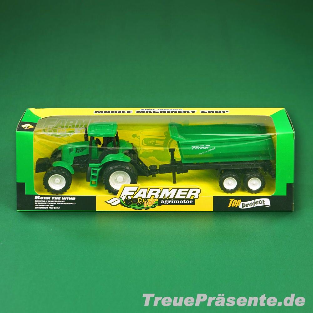 Farmtraktor mit Anhänger