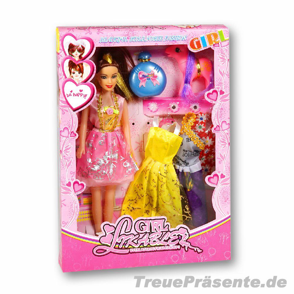 Puppe mit Zubehör