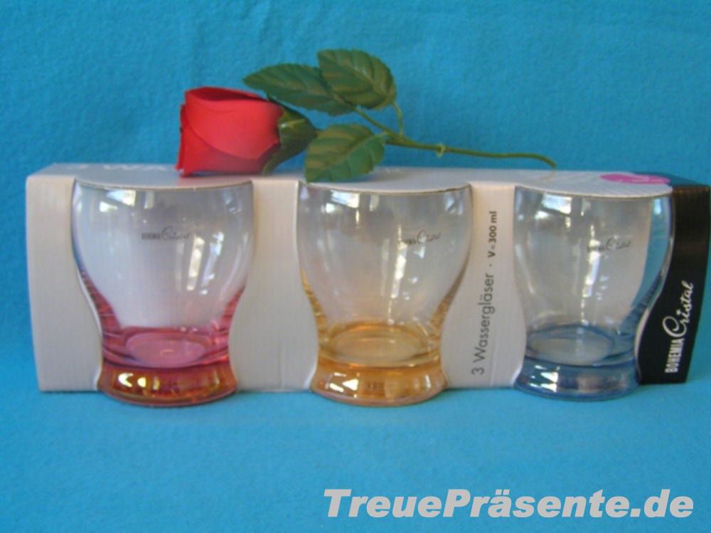 Wassergläser bunt